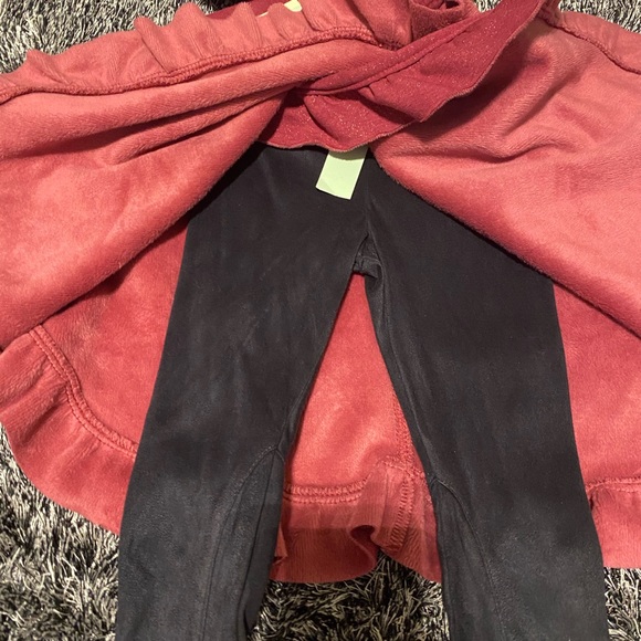 Max studio toddler girl poncho set 2T - Picture 3 of 4